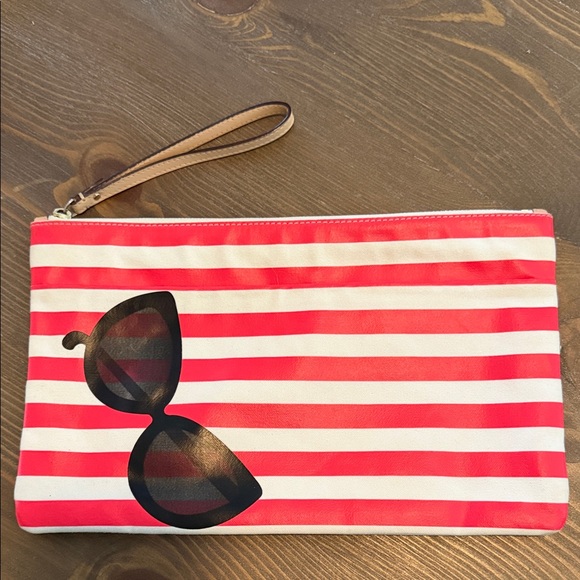 kate spade Handbags - Kate Spade Red and White Stripe Wristlet Clutch with Sunglasses Graphic